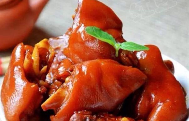 猪蹄|女性多吃的美容菜,简单易做营养成分高,填补胶原蛋白美容抗衰老