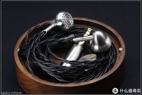 bell|流氓才子伴乐谈 篇二十九:【最后一代奥特曼?】钛铃PLUS试玩手记