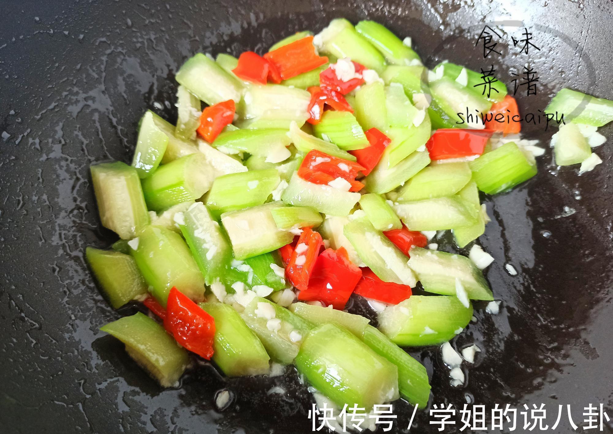 三伏天养生|三伏天养生,建议每天吃点清淡的,教你3种家庭小炒,健康度夏天