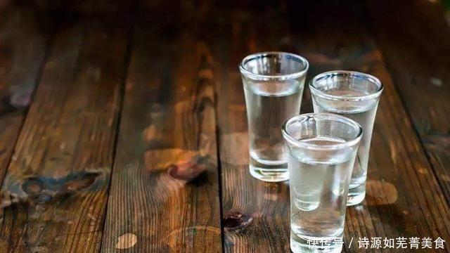 酱香型|酱香型白酒凭什么那么受欢迎这是我听过最好的解释!