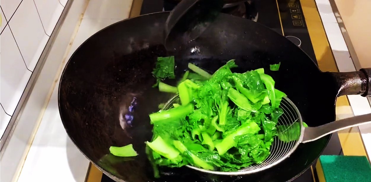 秋天别总大鱼大肉，多吃这12道家常素菜，低热量高营养，特别下饭