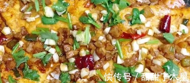豆腐在家你别总是炖着吃了像我这样做那可老好吃了！