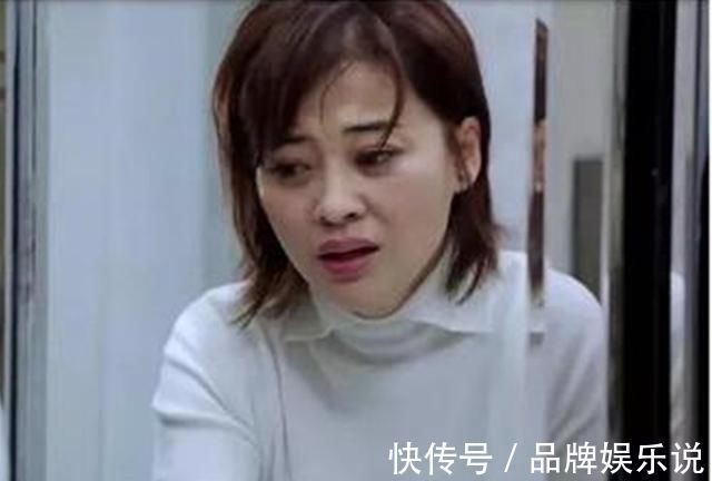 内幕|幼儿园给娃喂“红色水”,妈妈去校质问,知晓“内幕”后羞愧不已