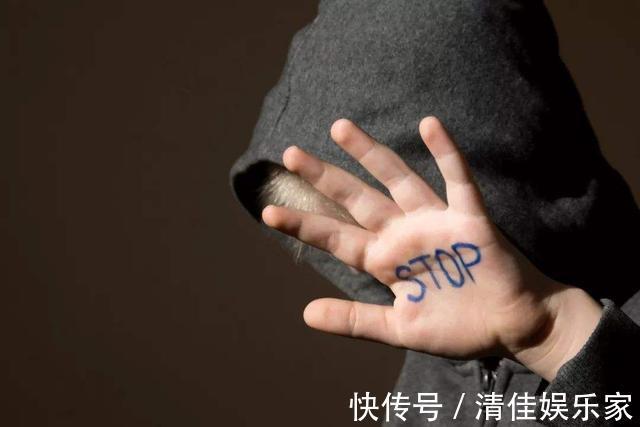 虚荣心|炫娃满足了家长的虚荣心,但忽视了孩子所承受的压力,这并不是爱