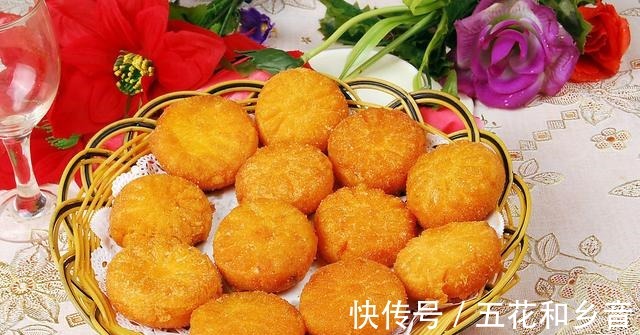 南瓜糊|外表金黄酥脆的糖心南瓜饼,软糯美味,是你不会后悔的选择!