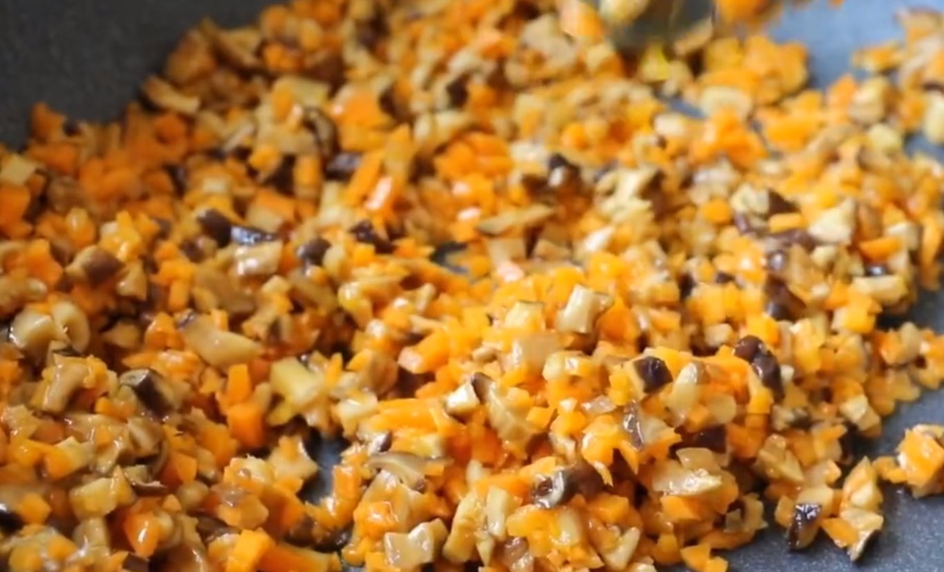 多给孩子吃这菜，高蛋白高营养，买来做包子，不发面不擀皮，真香