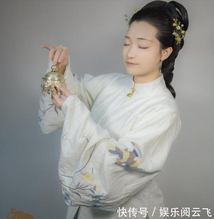 曹雪芹$这个女人才是林黛玉的原型,连曹雪芹都得叫她姑奶奶