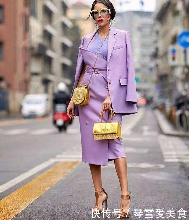 女人过了45岁,少穿黑白灰!多穿这5种“颜色”,非常显气质