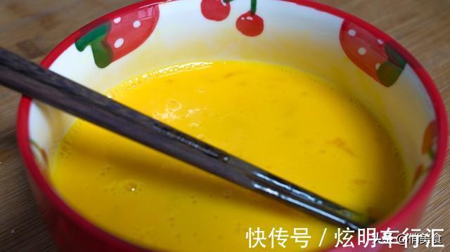 水煎包|教你水煎包做法,色泽金黄,口感松软,从包到煎全过程