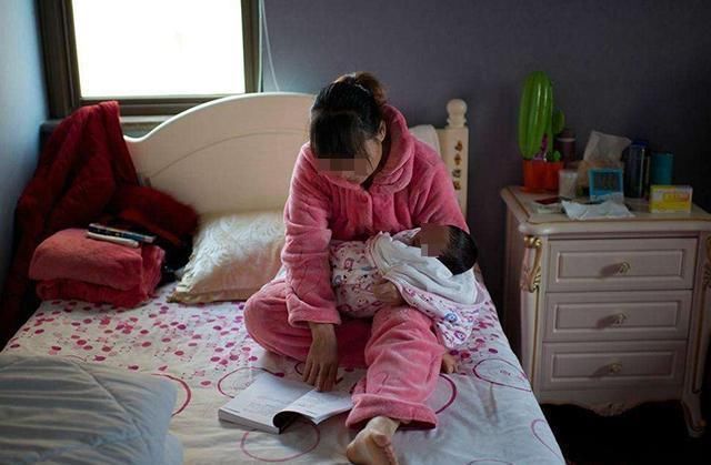 宝宝|哄宝宝睡觉，新手爸妈容易踏入这四个误区，早知道早改正