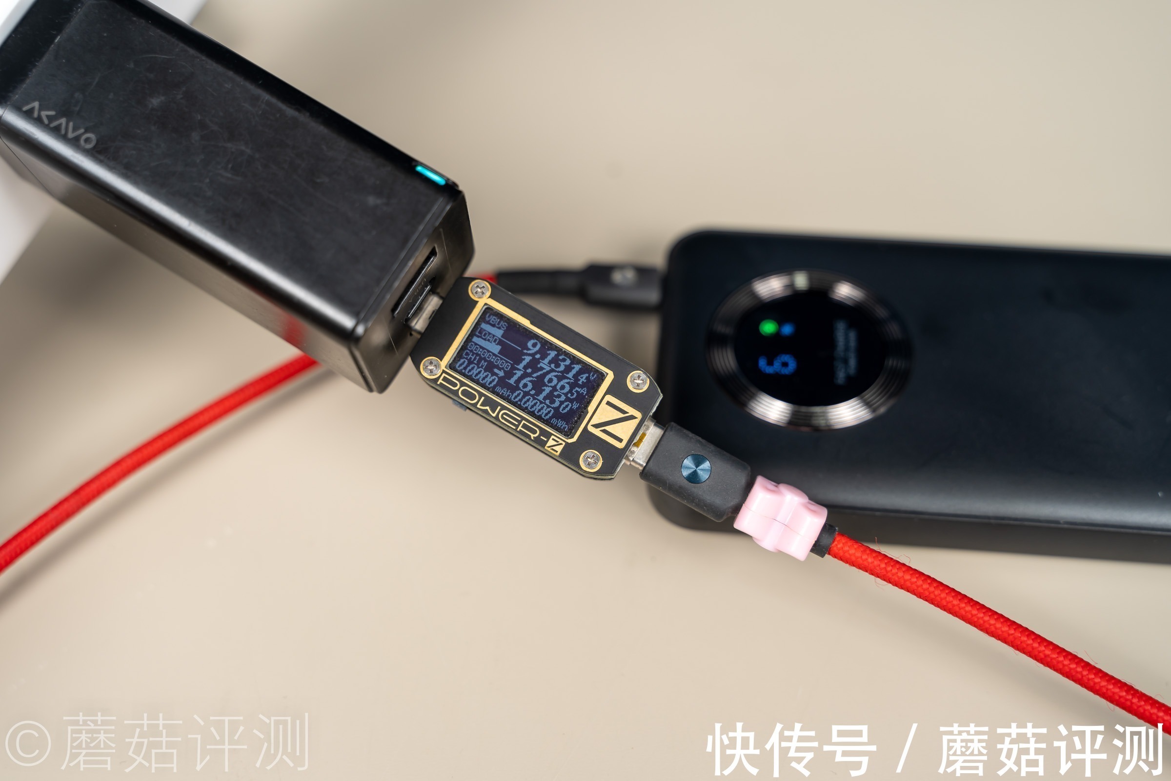 评测|出门使用超级方便的一个移动电源、台电E10Pro-K小双辫移动电源 评测