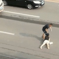 |搞笑GIF:今天给大家展示一下 什么叫做做贼心虚