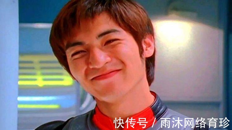 假面骑士|迪迦奥特曼换了5个人间体,赛罗换了3个,戴拿也要换新?