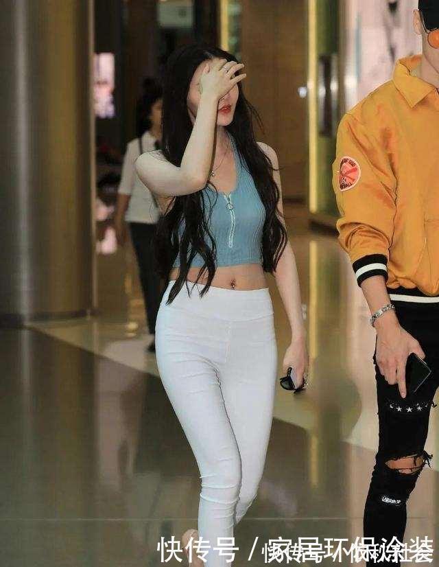 穿搭 随便穿搭的瑜伽裤展现时尚风情,展示美女白皙的肌肤,简单百搭