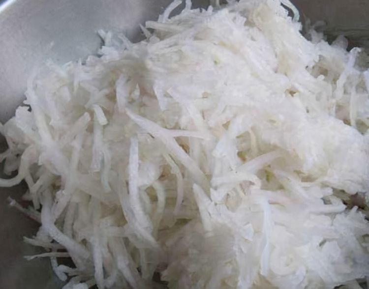 女性不想成黃臉婆，推薦常吃3種食物，去除皺紋，好處多多！