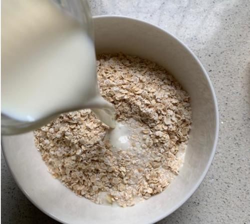  香蕉|晚餐拿它当主食，好吃不怕胖，减脂餐也要吃得美美的