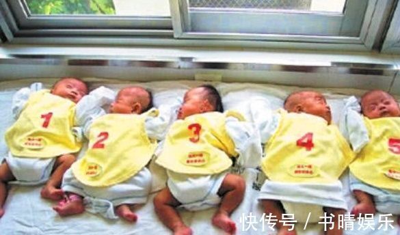 小婷|22岁产妇生孩子,家属来了18位,孩子刚出生所有人冲进了产房