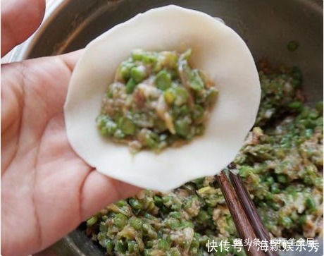 做错|用豆角包饺子,到底用不用焯水以前一直做错了,难怪口感不好吃