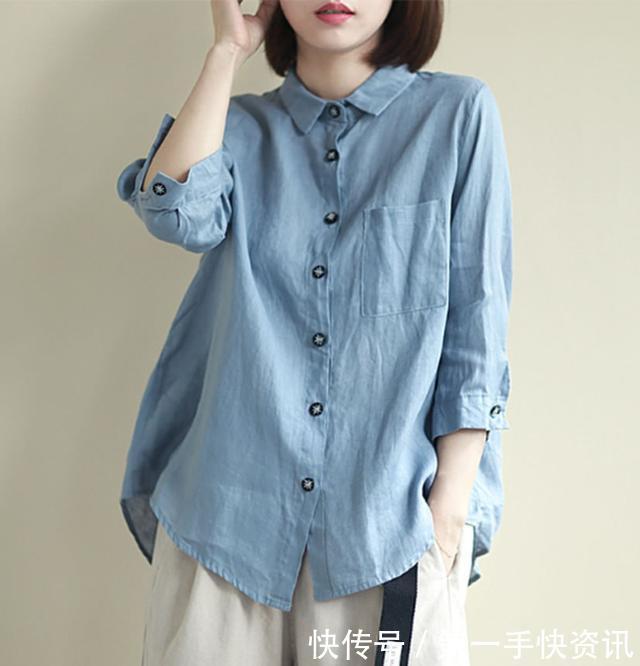  条纹衬衫|女人到了45岁，别打扮太俗！看奔四奔五今秋流行这么穿，气质优雅