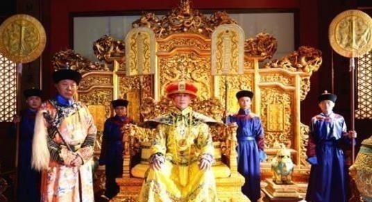 科举考试!乾隆出绝对选状元, 一考生对不出打算走, 却被乾隆当场定为状元!