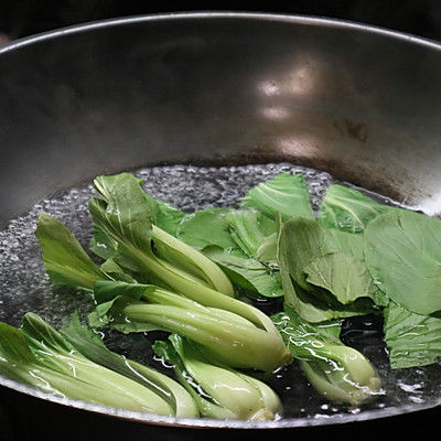 腊味煲仔饭|腊味煲仔饭