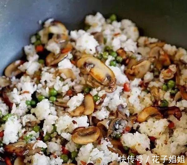 剩米饭这些做法简直太美味了,我恨不得一次吃下十碗