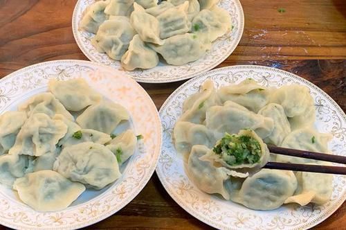 饺子馅|很多人只吃果肉,其实叶子才是宝贝,用它包饺子最香,不懂可惜了