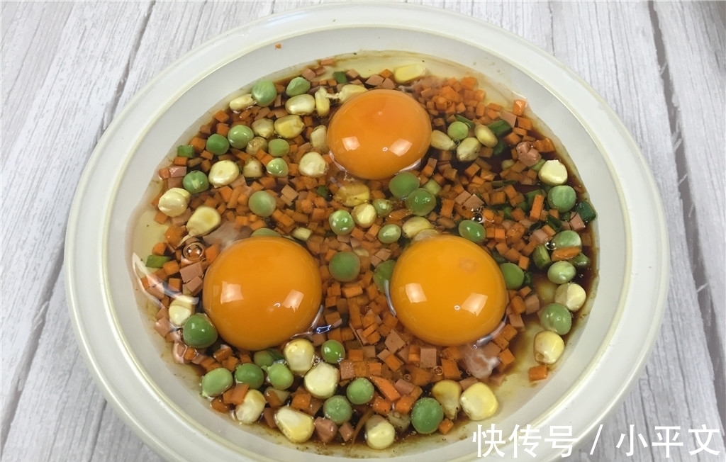 煎饼|鸡蛋最新做法，不煮不炒不煎饼，3个鸡蛋搁锅里，饭菜都有了