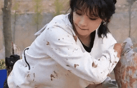 东洋风|胜负心太强还是情商低?宋雨琦用枕头打嘉宾的脸引争议