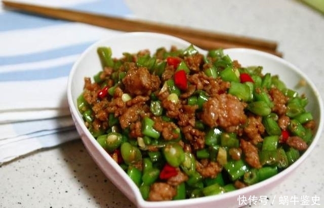 上桌|这道菜上桌,老公吃的根本停不下来,实在是太下饭了