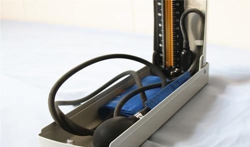 高血压患者|患上高血压,一口肉不能吃了?专家:3种肉可以放心吃,不用忌口