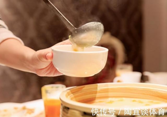 孩子|“吃一口一个星期都难消化”,不少家长还在喂,难怪孩子发育迟缓