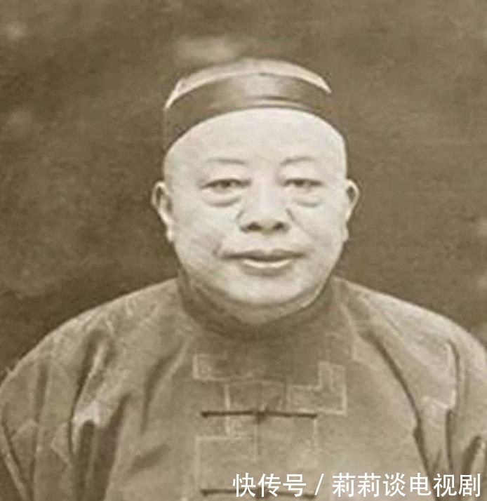 心意六合拳功夫|卢嵩高的实战功夫如何?手持两节棍打退数十人,晚年皮肤如若皮筋