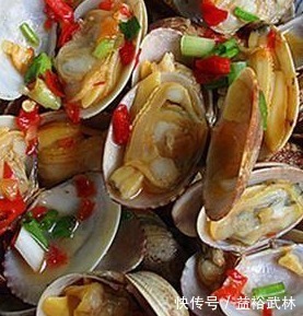 鲜嫩又开胃,营养和口感都是一流的,被誉为“天下第一鲜”,好吃
