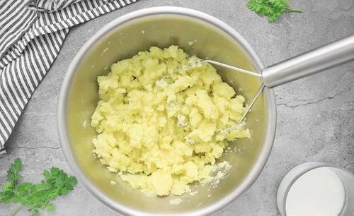  肉饼|怎么做肉饼很好吃？