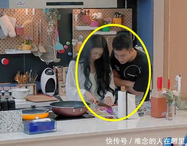  节目|心动的信号女3与男1矛盾爆发，招来女1嘲笑，男3主持大局厉害了