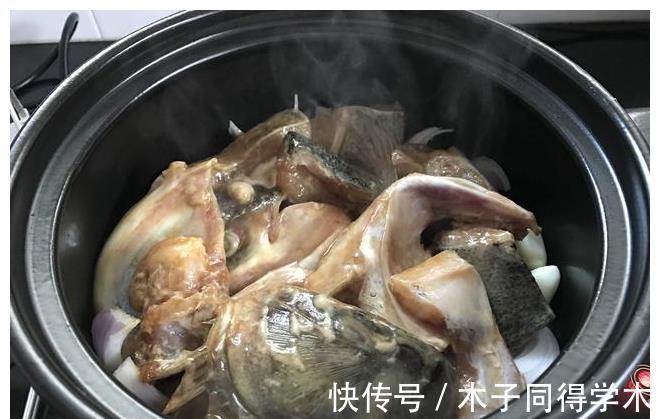 一滴水|鱼头这么做，不加一滴水，比剁椒鱼头还要好吃，真过瘾