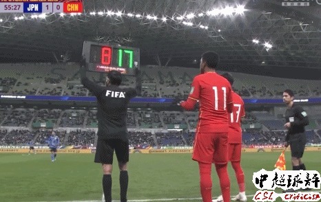归化国脚|阿兰看到国足丢第2球后1幕令人动容:归化国脚再次赢得尊重!