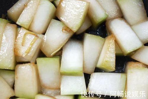 喝牛奶|它是“天然钙片”,三天两头吃一次,比喝牛奶还好,孩子蹭蹭长个