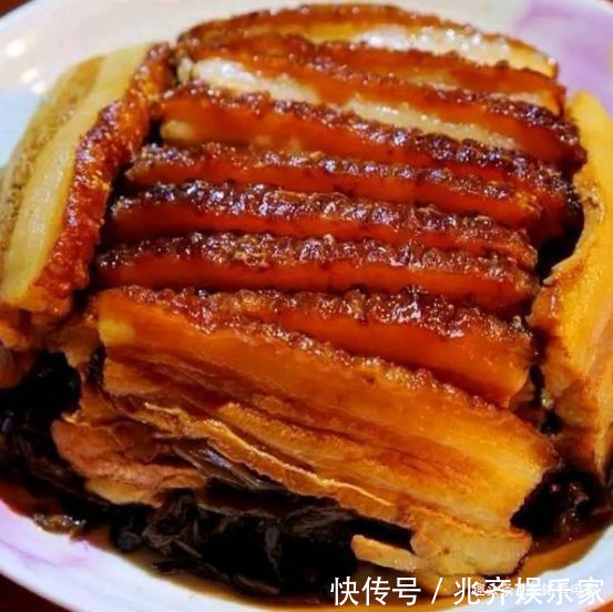 梅菜扣肉|美食推荐荷兰豆炒山药、爆炒猪耳朵、梅菜扣肉、东坡肉的做法