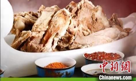 锡林郭勒蒙餐早茶文化:用“豪横”美食道“早安”