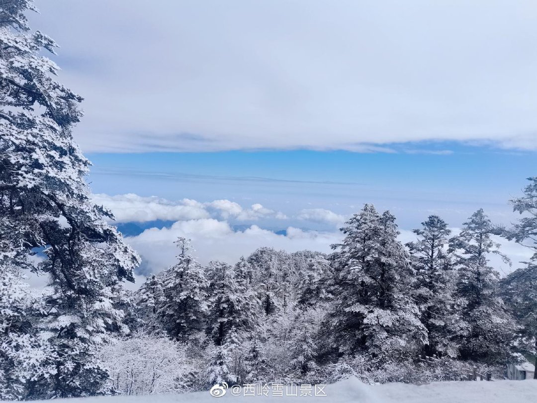 西岭雪山|入选首批国家级滑雪旅游地，西岭雪山打开世界旅游名城新格局