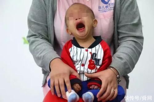 二胎|高龄产妇生下脑瘫二胎，丈夫想离婚，16岁大女儿一句话让宝妈泪目