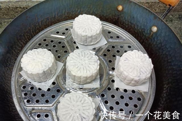 水晶紫薯糕,晶莹剔透,好吃不上火!