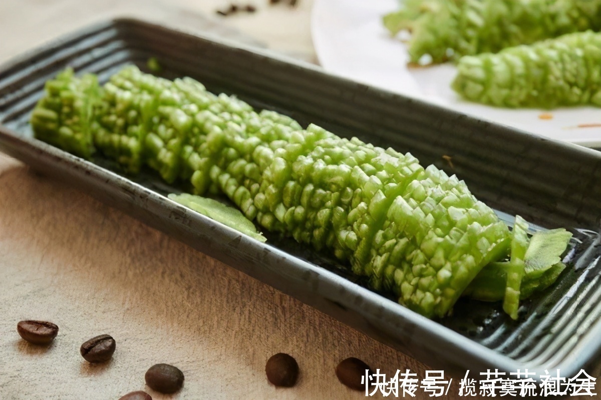 营养|人到中年，三种食物经常吃，营养丰富、有益健康，早吃早好