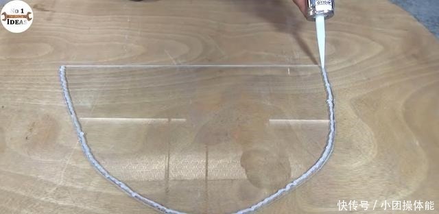 鱼池|这个人挺聪明,用轮胎和桌布改造成精美鱼池,为啥我就想不到!