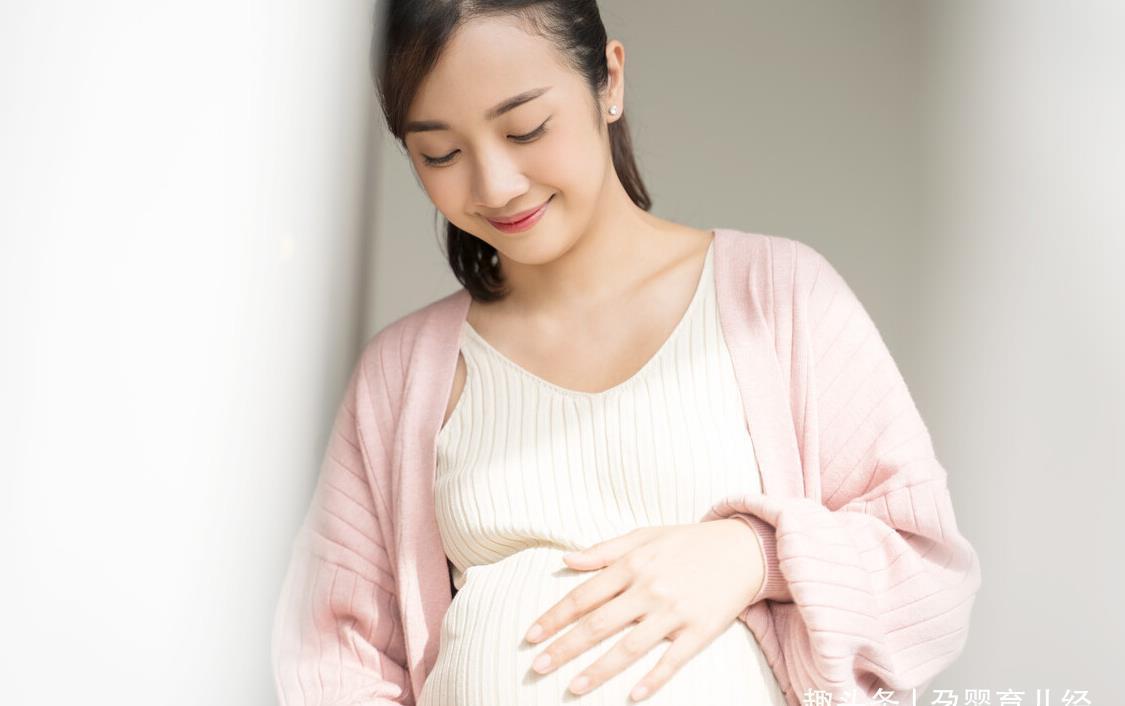 早孕期|29岁准妈妈每天1斤荔枝，宝宝胎死腹中，孕期饮食禁忌要注意