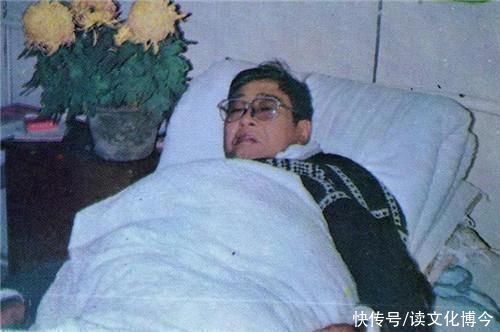 延河&路遥最后的时光痛得缩成一团喊爸爸妈妈,病床上妻子坚持离婚