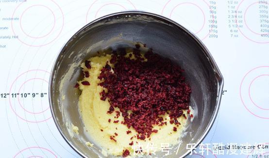 黄油|孩子都喜欢吃的蔓越莓饼干，酸酸甜甜，香酥可口