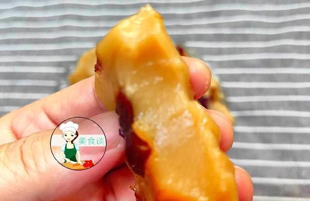 入伏后，聪明女人都爱吃这零食，蒸一蒸就好，香甜软糯，补足气血